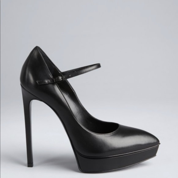 pointed mary jane heels